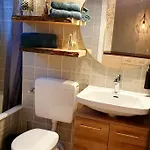 Urlaub Auf 1.000 Meter Hoehe Mit Pool Und Sauna *